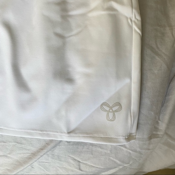 Aritzia TNA Mini Skirt - Picture 6 of 6